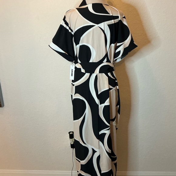DKNY Black and Cream Circle Print Midi Dress - Picture 5 of 5